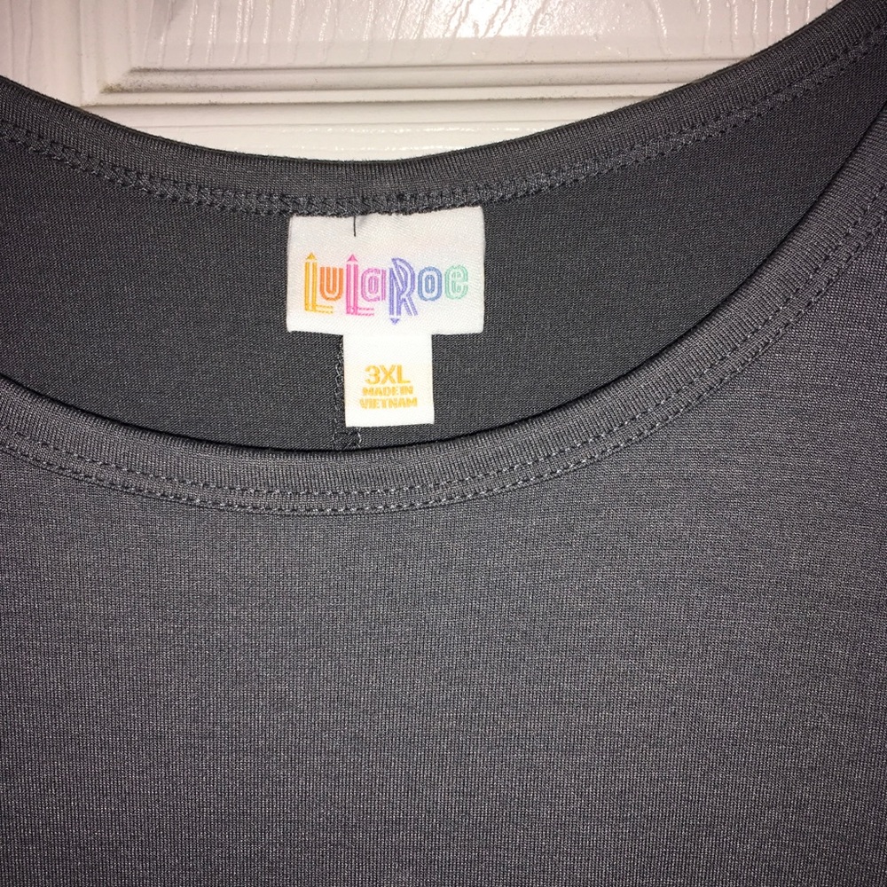 Lularoe Carly Solid Gray, Front Pocket - image 2